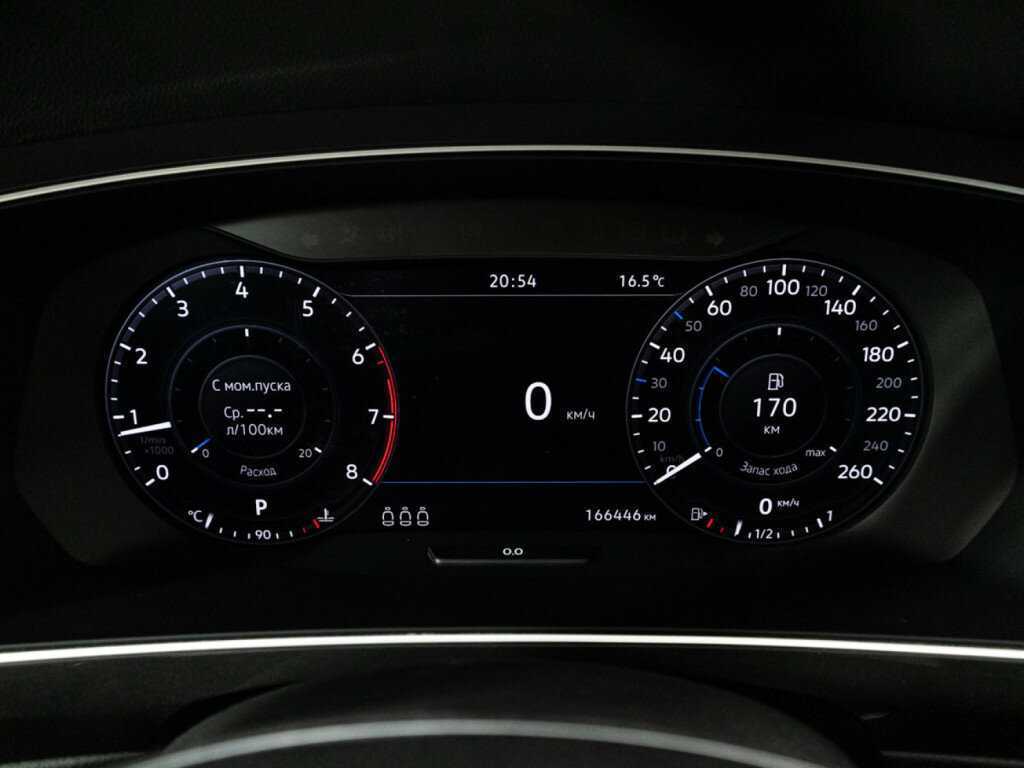 Б/У Фольксваген Тигуан 2018 года. Фото: #11