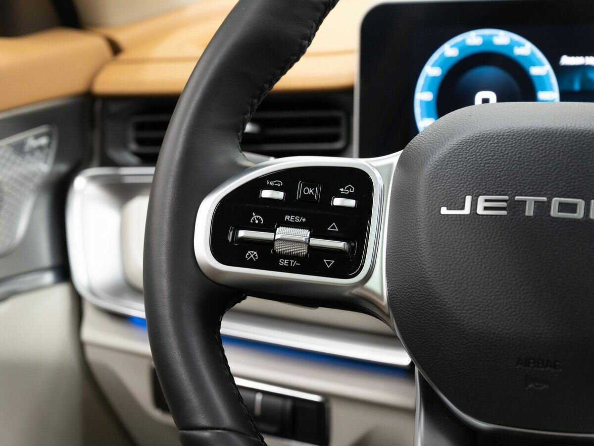 Jetour X70 PLUS 2023 года с пробегом. Фото: #16