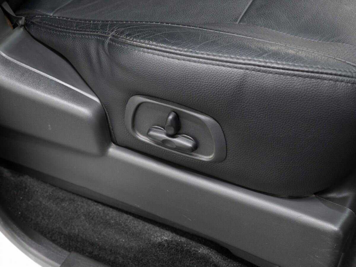 Б/У Митсубиши Паджеро 2013 года. Фото: #13