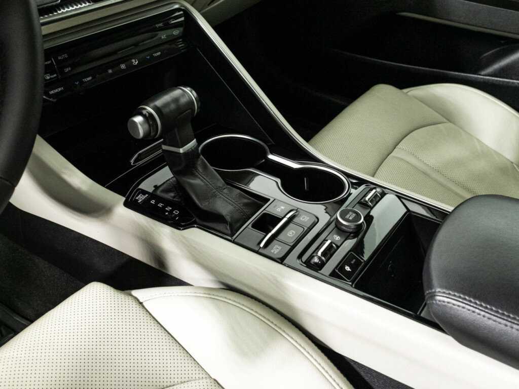 Б/У Киа К5 2021 года. Фото: #17