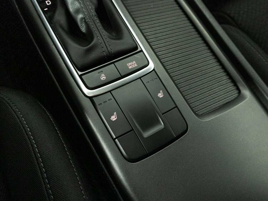 Б/У Киа Оптима 2017 года. Фото: #16