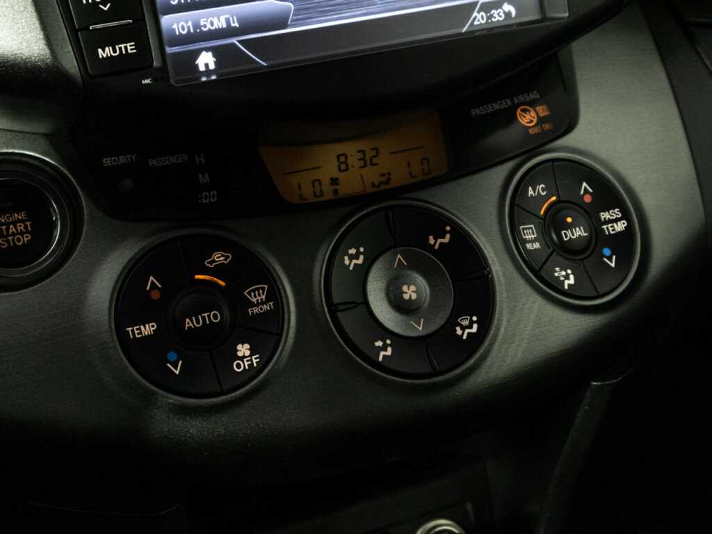 Б/У Тойота Рав4 2012 года. Фото: #16