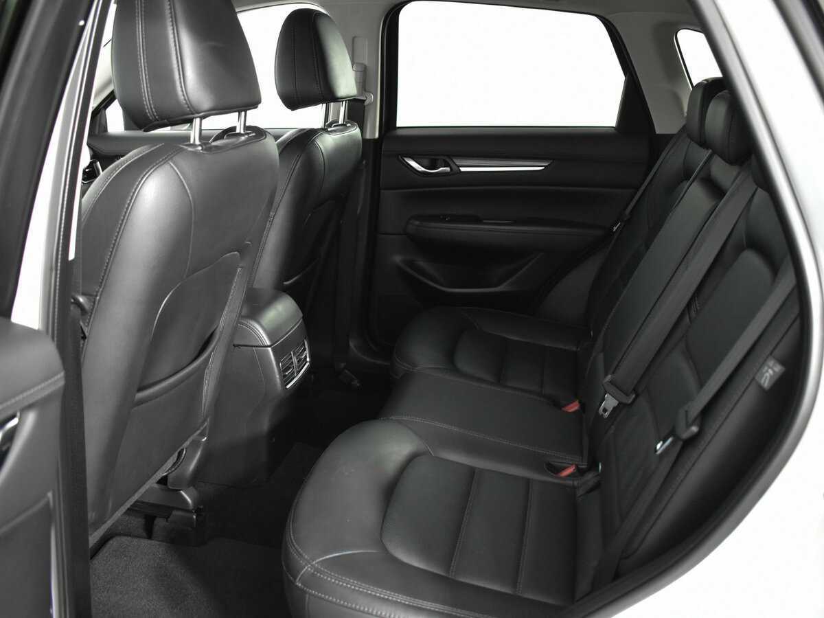 Б/У Мазда Ц-Икс-5 2018 года. Фото: #11