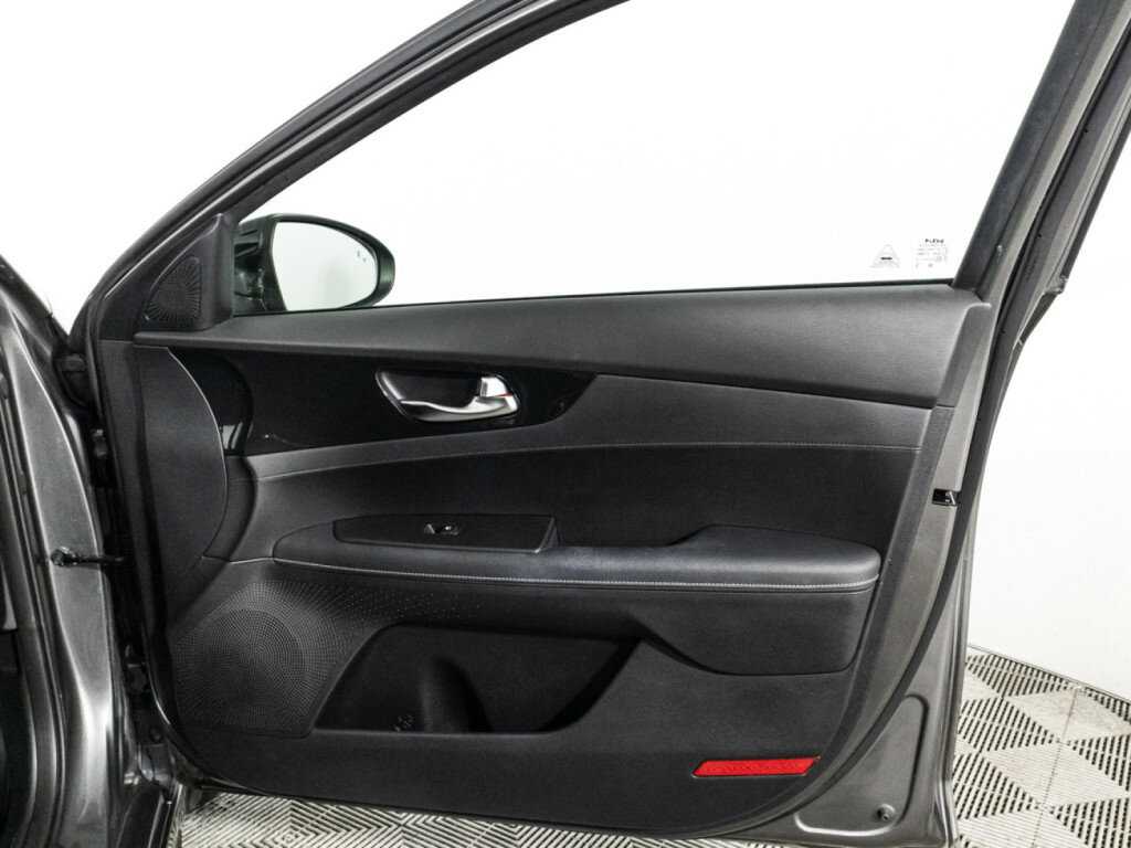 Б/У Киа Церато 2022 года. Фото: #25