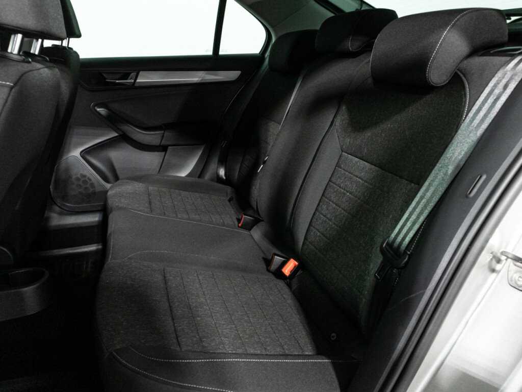 Б/У Шкода Рапид 2021 года. Фото: #9