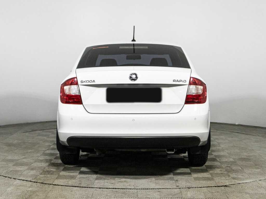 Б/У Шкода Рапид 2016 года. Фото: #5