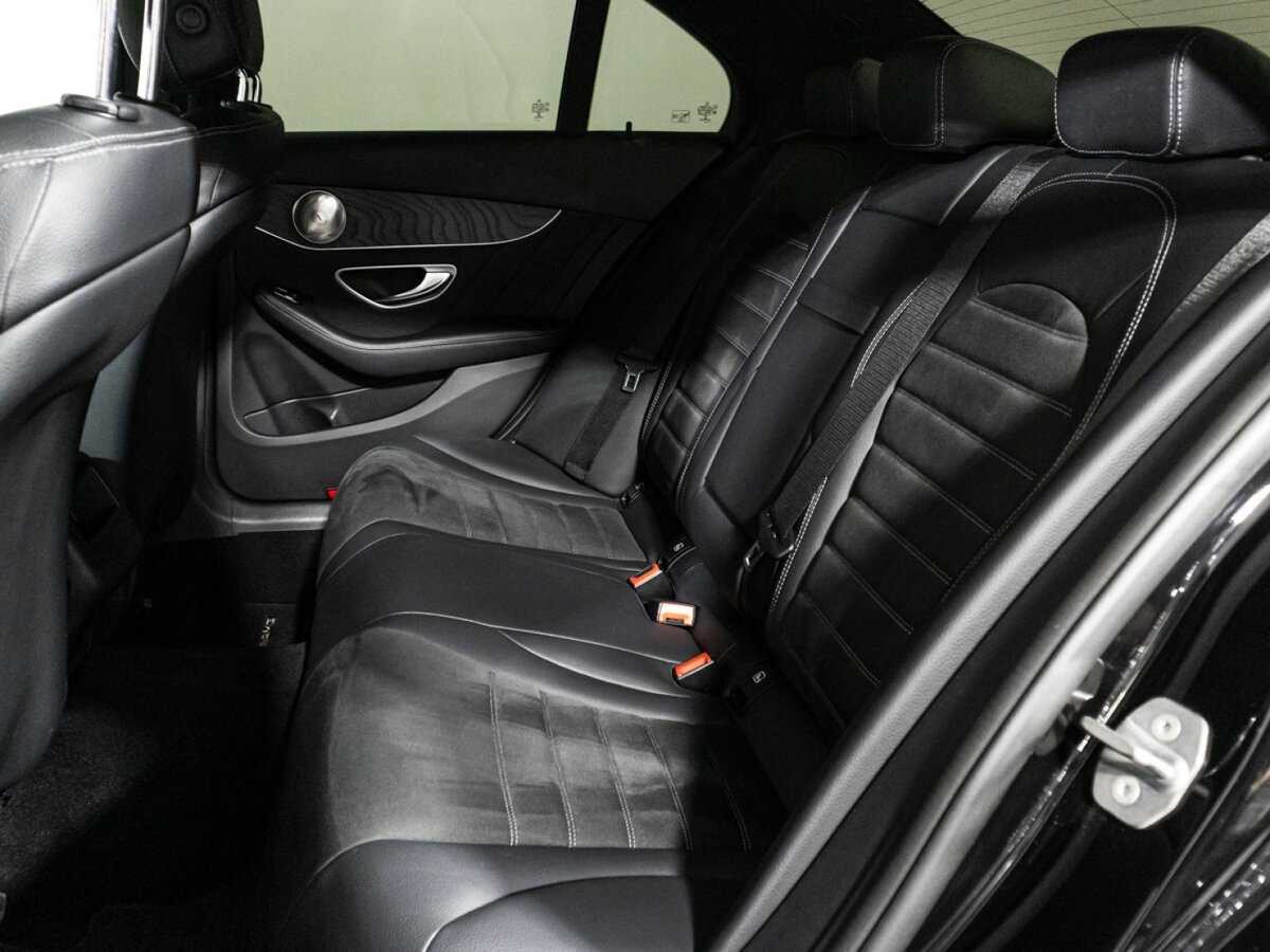 Mercedes-Benz C-Класс 2018 года с пробегом. Фото: #9