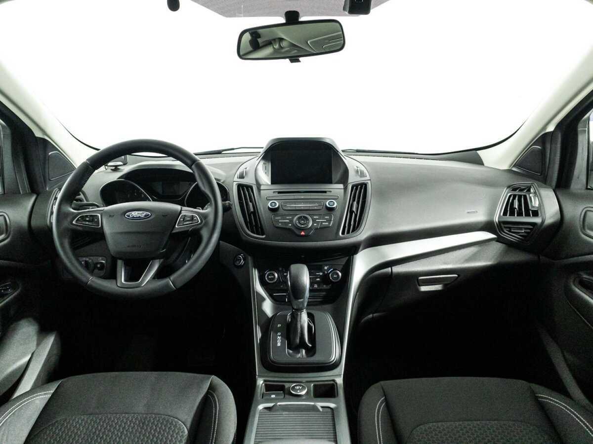 Б/У Форд Куга 2018 года. Фото: #12