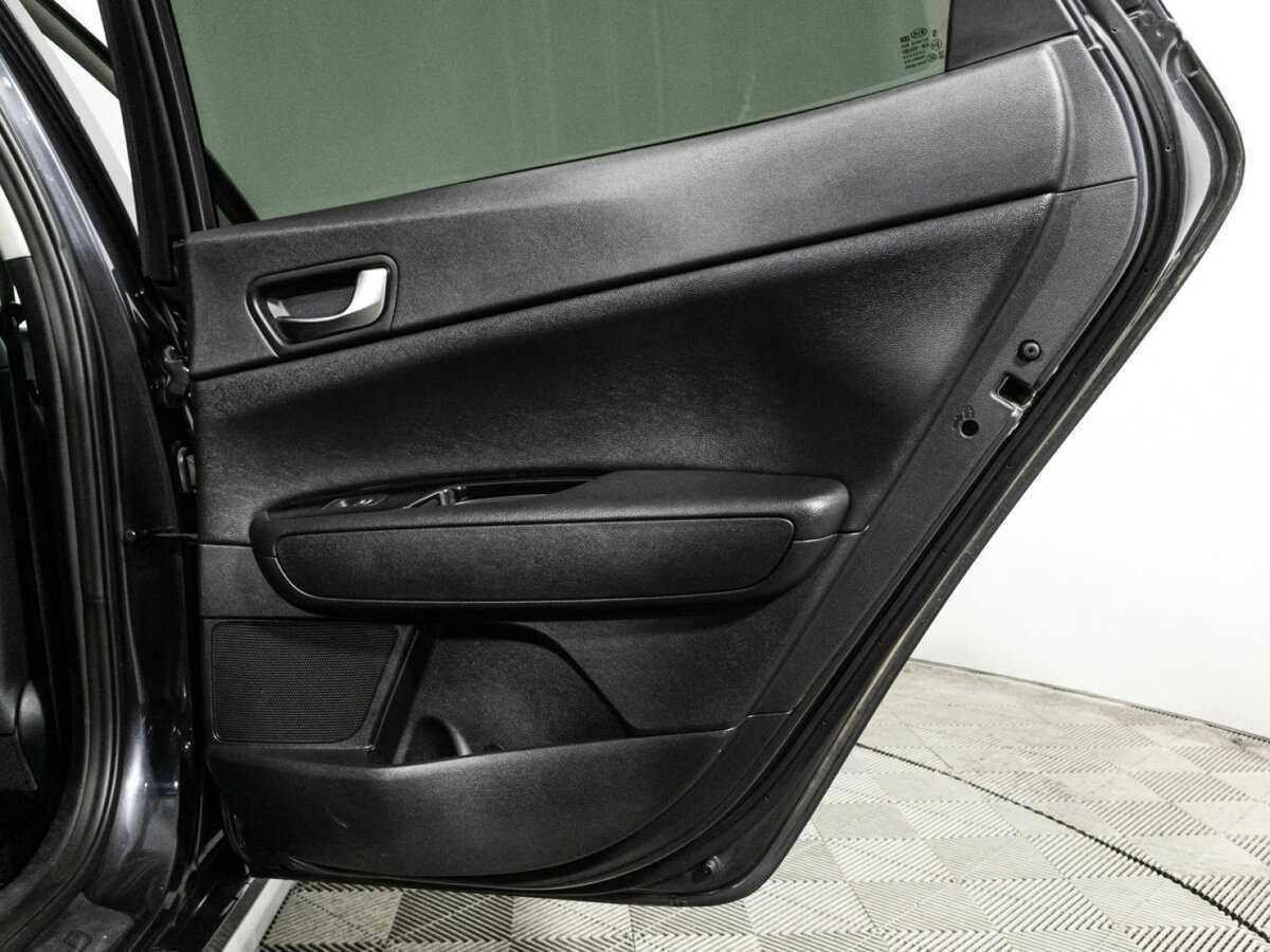 Б/У Киа Оптима 2020 года. Фото: #25