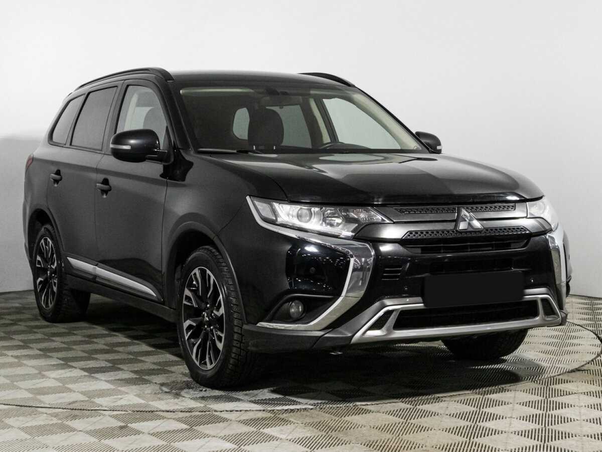 Mitsubishi Outlander 2021 года с пробегом. Фото: #2