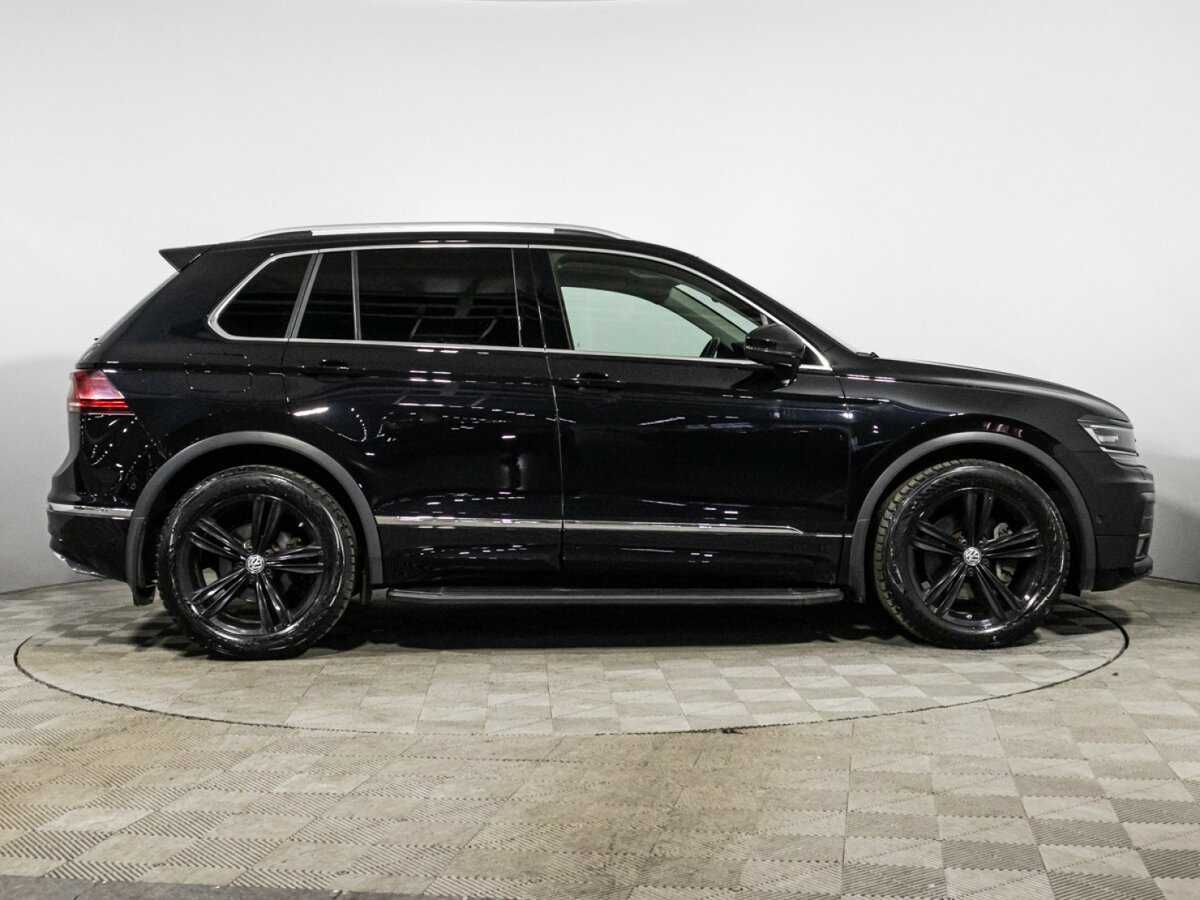 Volkswagen Tiguan 2018 года с пробегом. Фото: #3