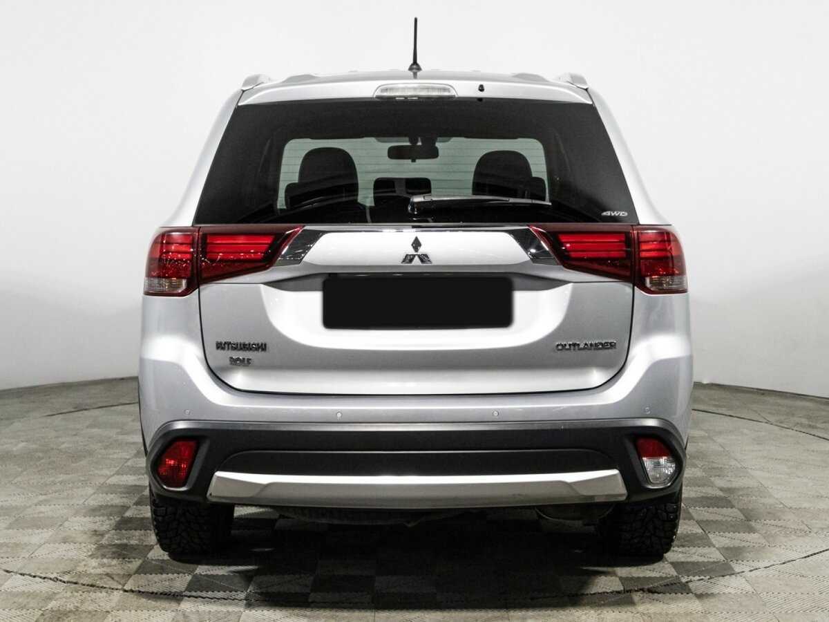 Mitsubishi Outlander 2016 года с пробегом. Фото: #5