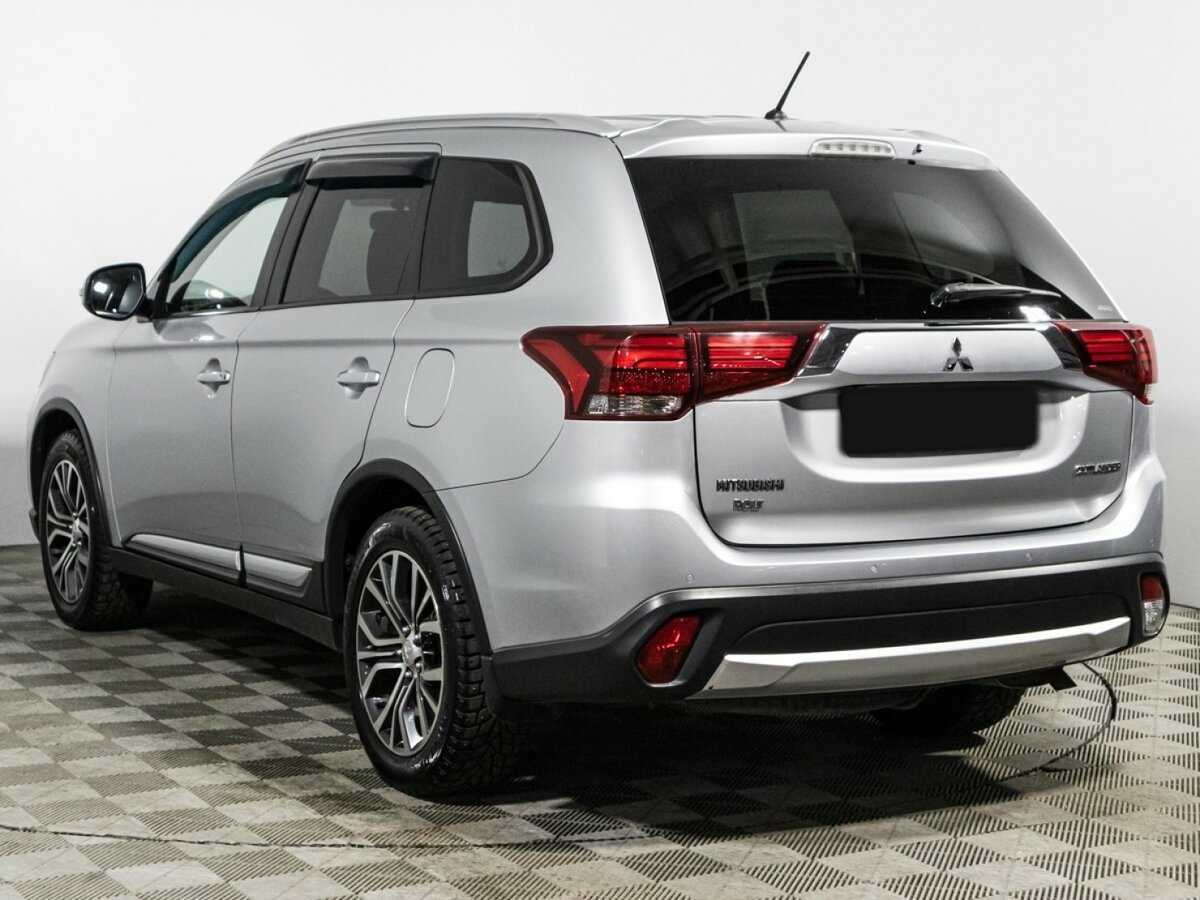 Mitsubishi Outlander 2016 года с пробегом. Фото: #6