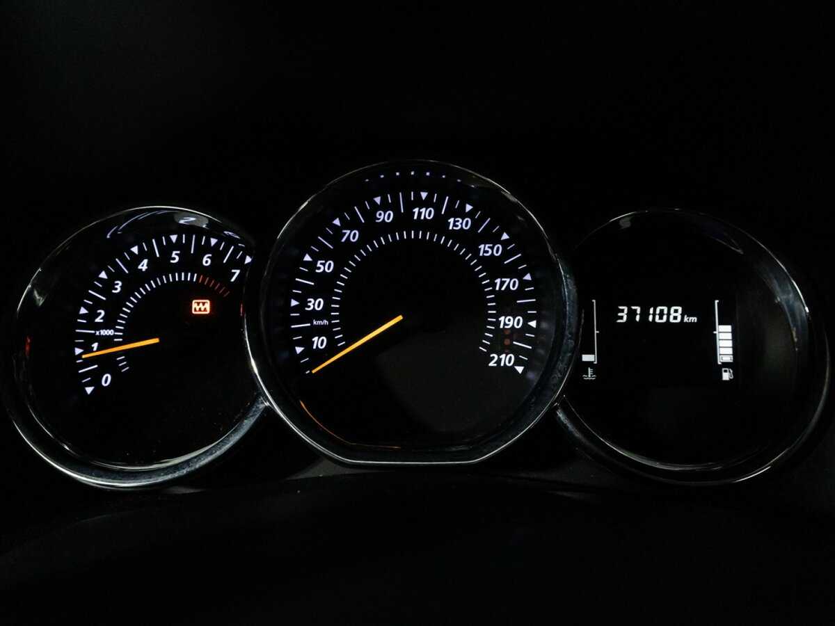 Б/У Рено Сандеро 2019 года. Фото: #11