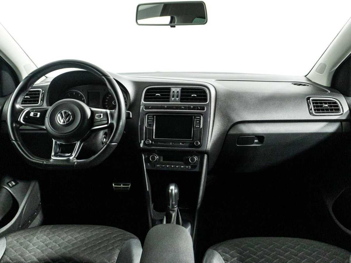 Б/У Фольксваген Поло 2018 года. Фото: #12