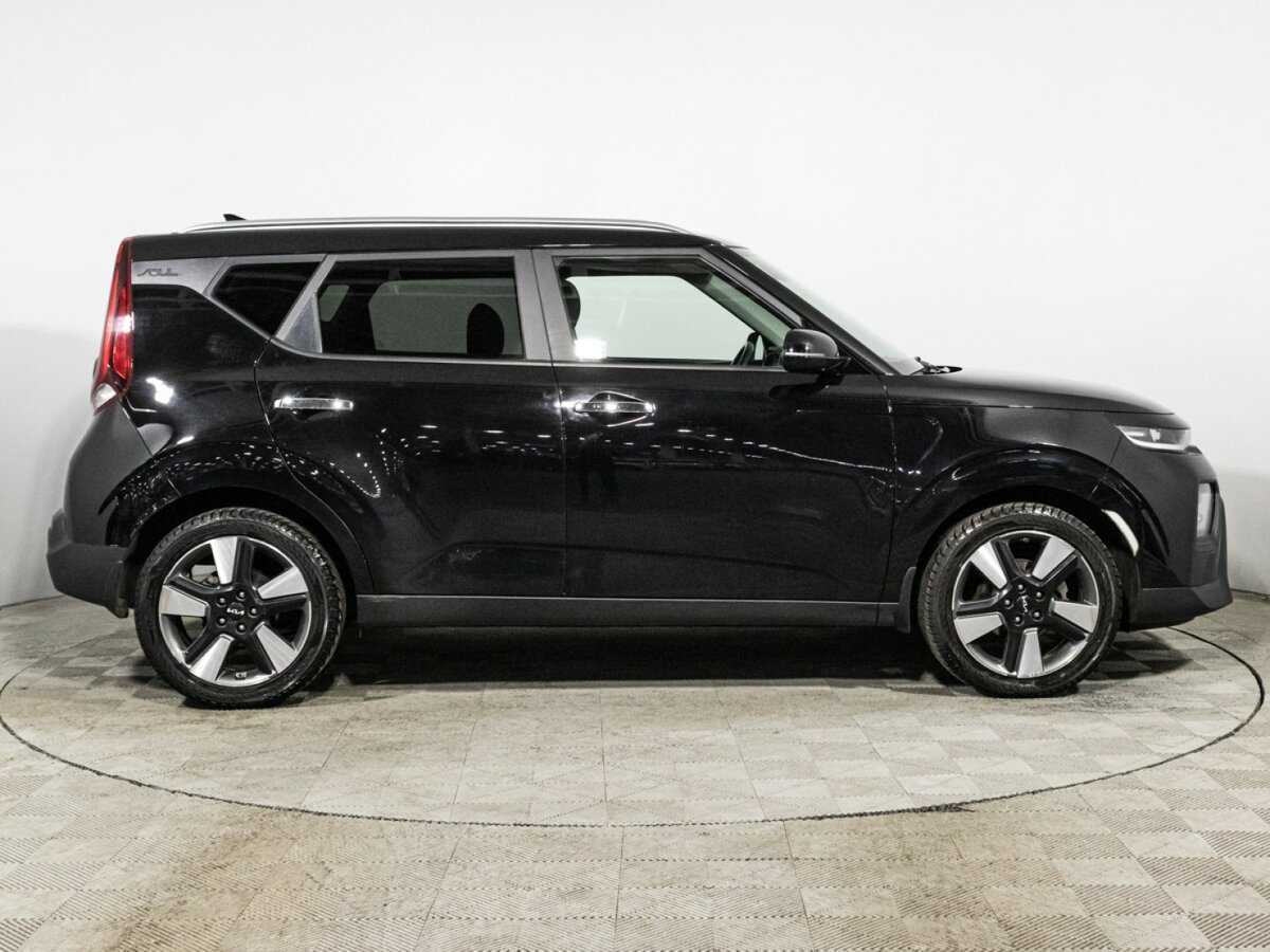 Б/У Киа Соул 2021 года. Фото: #3