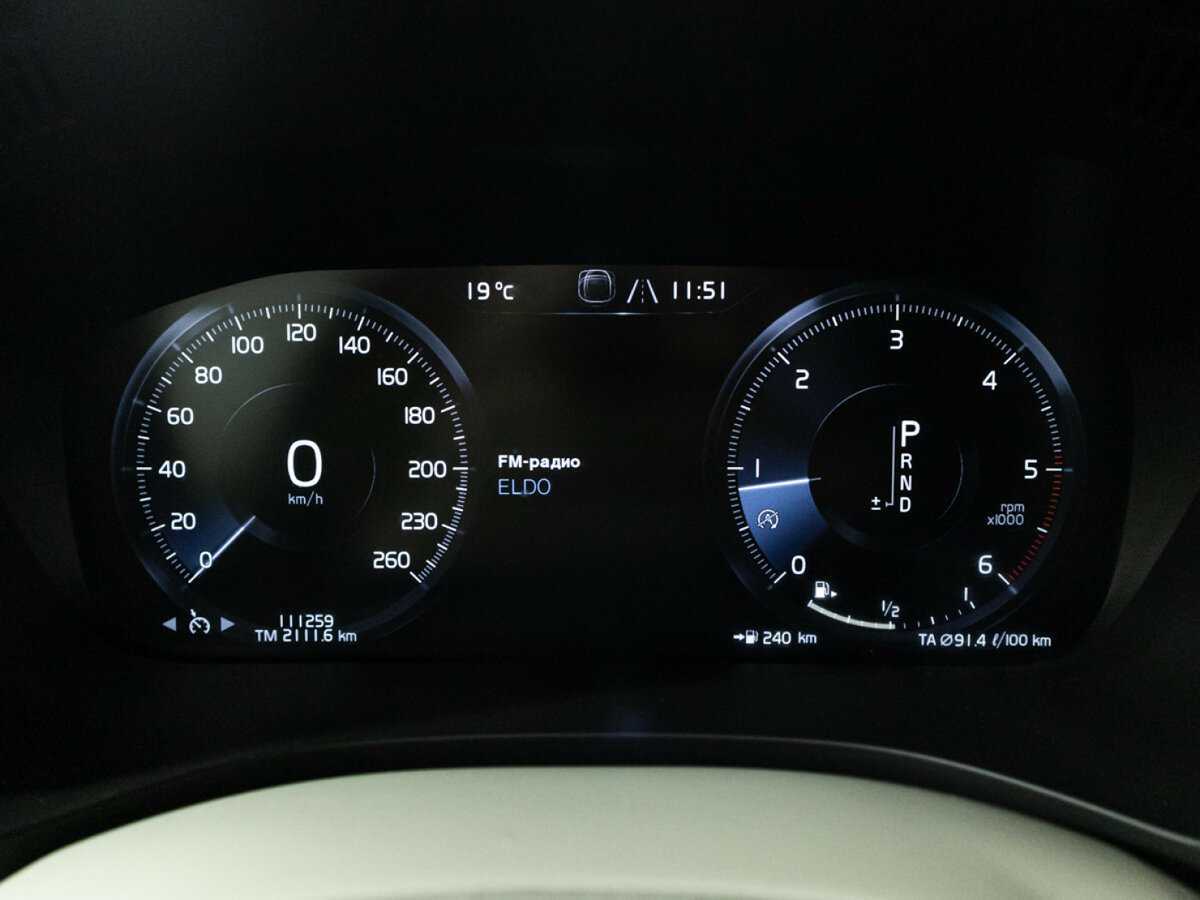 Volvo XC60 2018 года с пробегом. Фото: #11