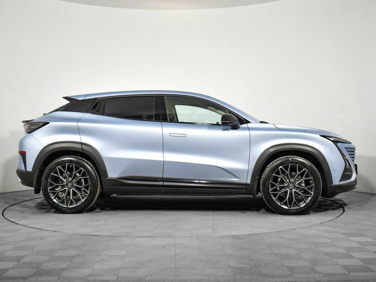 Б/У Чанган УНИ-Т 2024 года. Фото: #2