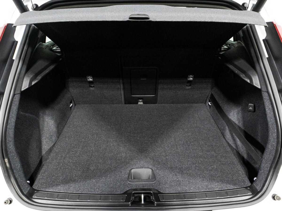 Volvo XC40 2019 года с пробегом. Фото: #14