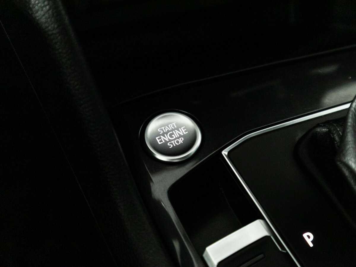 Б/У Фольксваген Тигуан 2017 года. Фото: #18