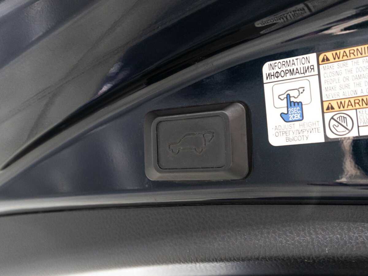 Toyota RAV4 2019 года с пробегом. Фото: #15