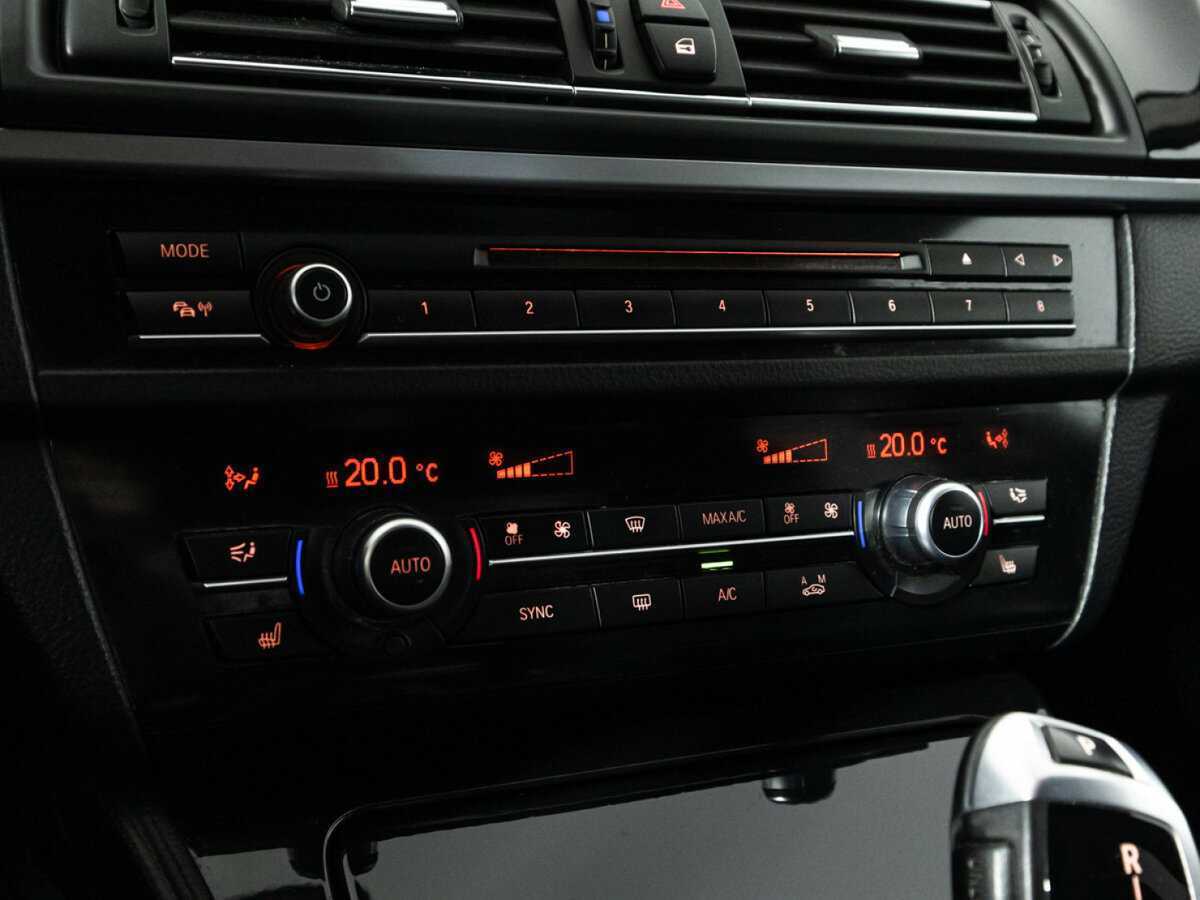 BMW 5 серии 2014 года с пробегом. Фото: #19