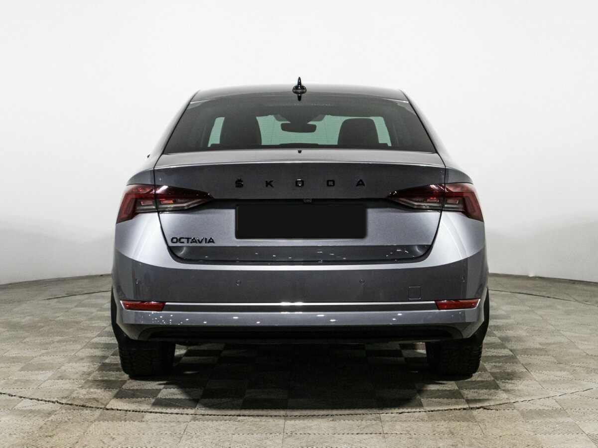 Б/У Шкода Октавия 2021 года. Фото: #5