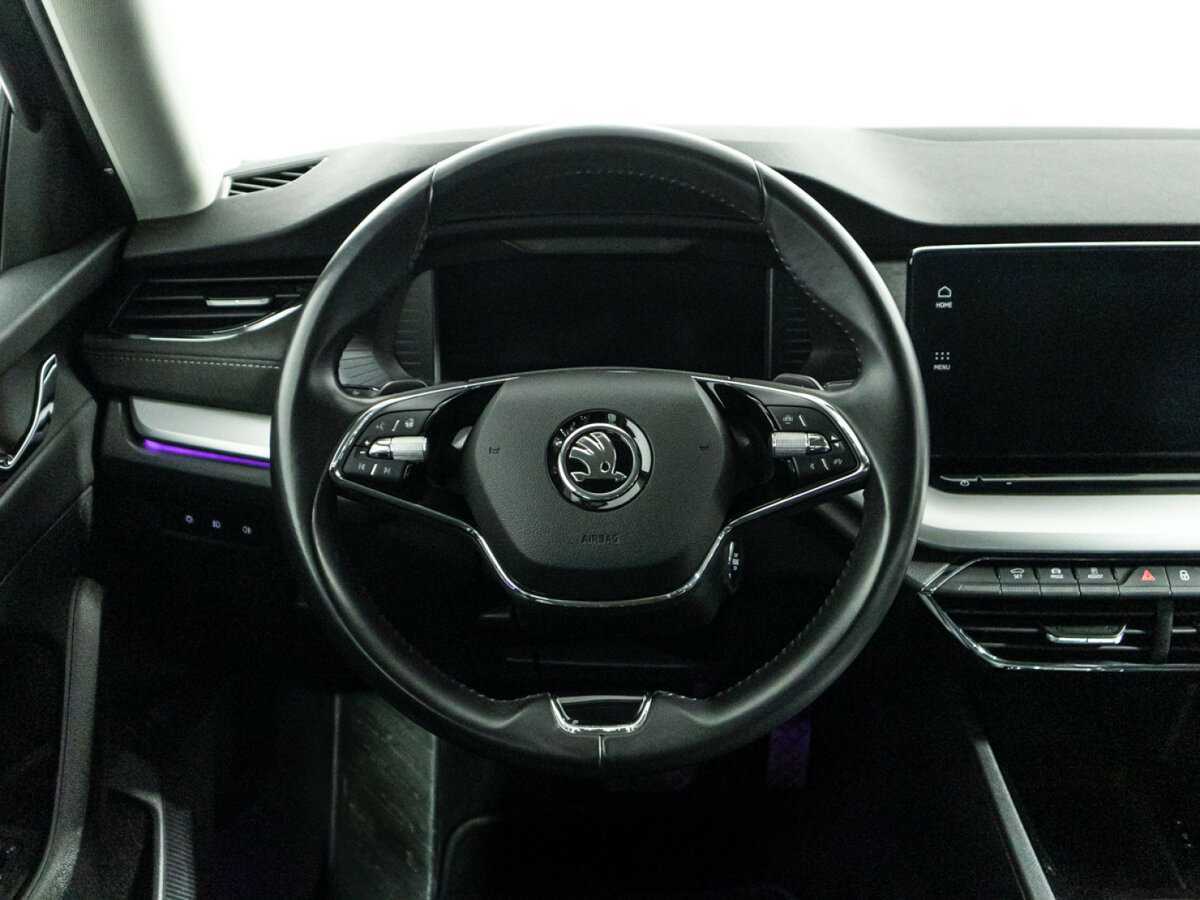 Б/У Шкода Октавия 2021 года. Фото: #22