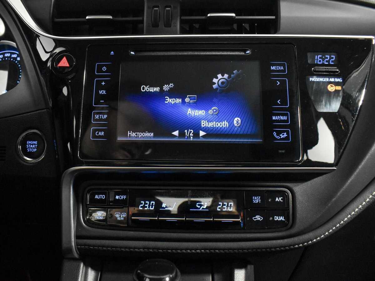 Б/У Тойота Королла 2016 года. Фото: #20