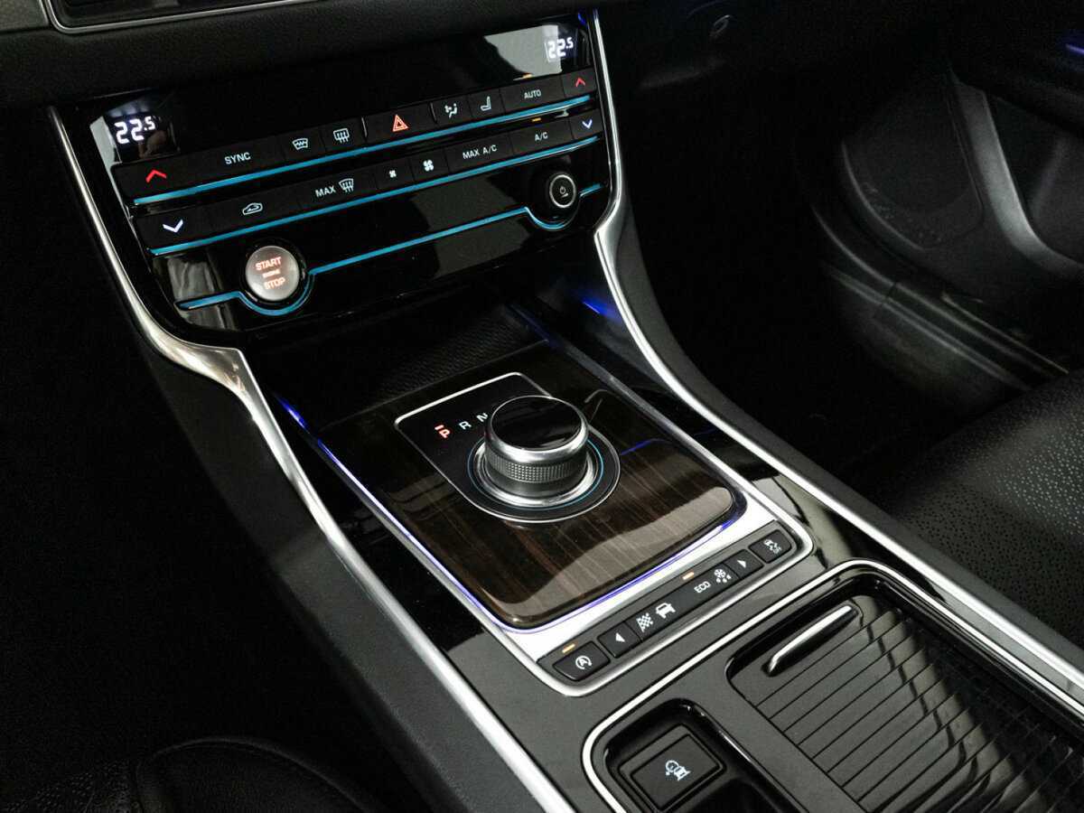Jaguar XF 2016 года с пробегом. Фото: #21