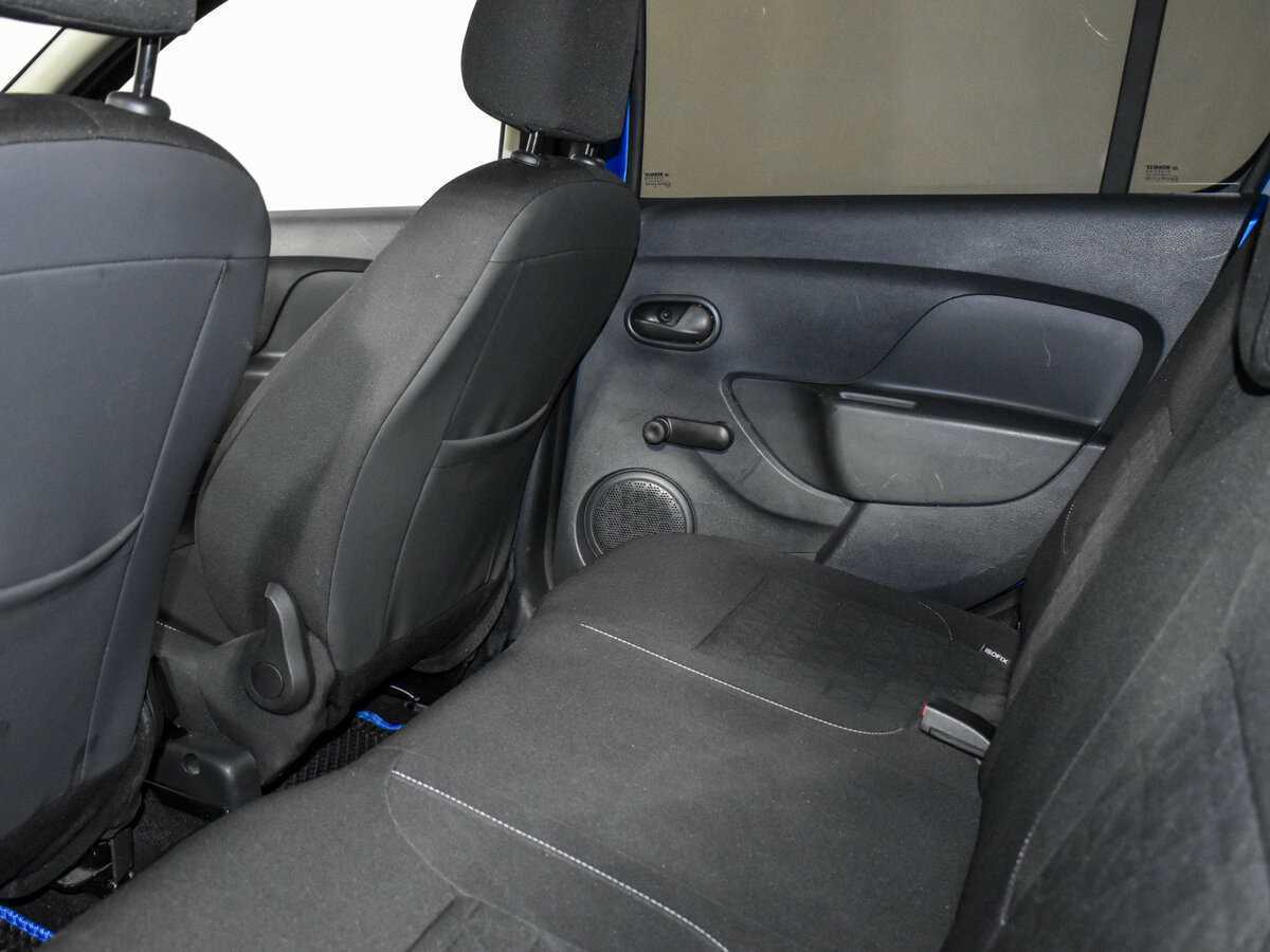 Б/У Рено Сандеро 2018 года. Фото: #11