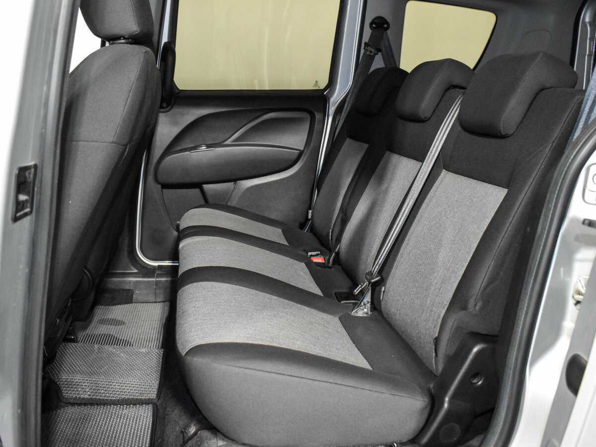 Б/У Фиат Добло 2019 года. Фото: #9