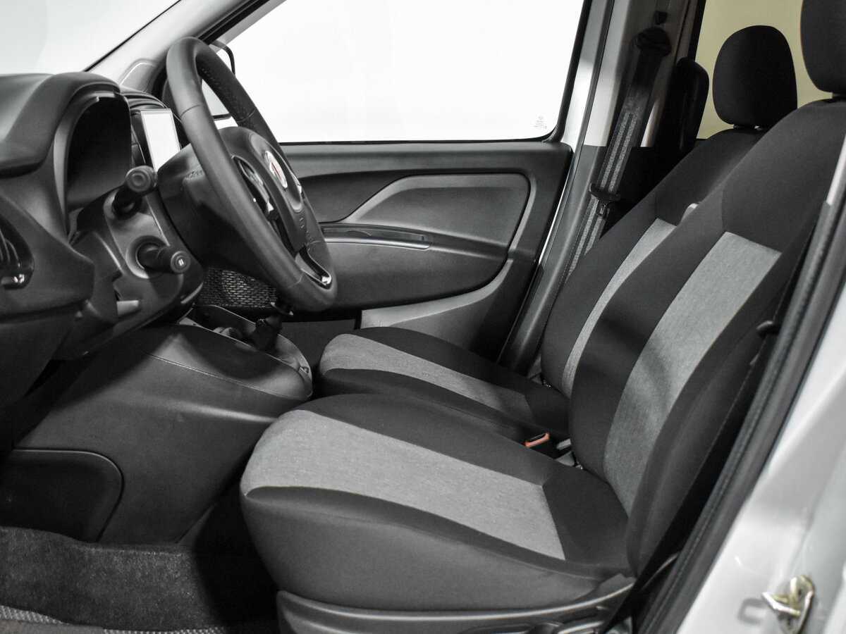 Б/У Фиат Добло 2019 года. Фото: #17