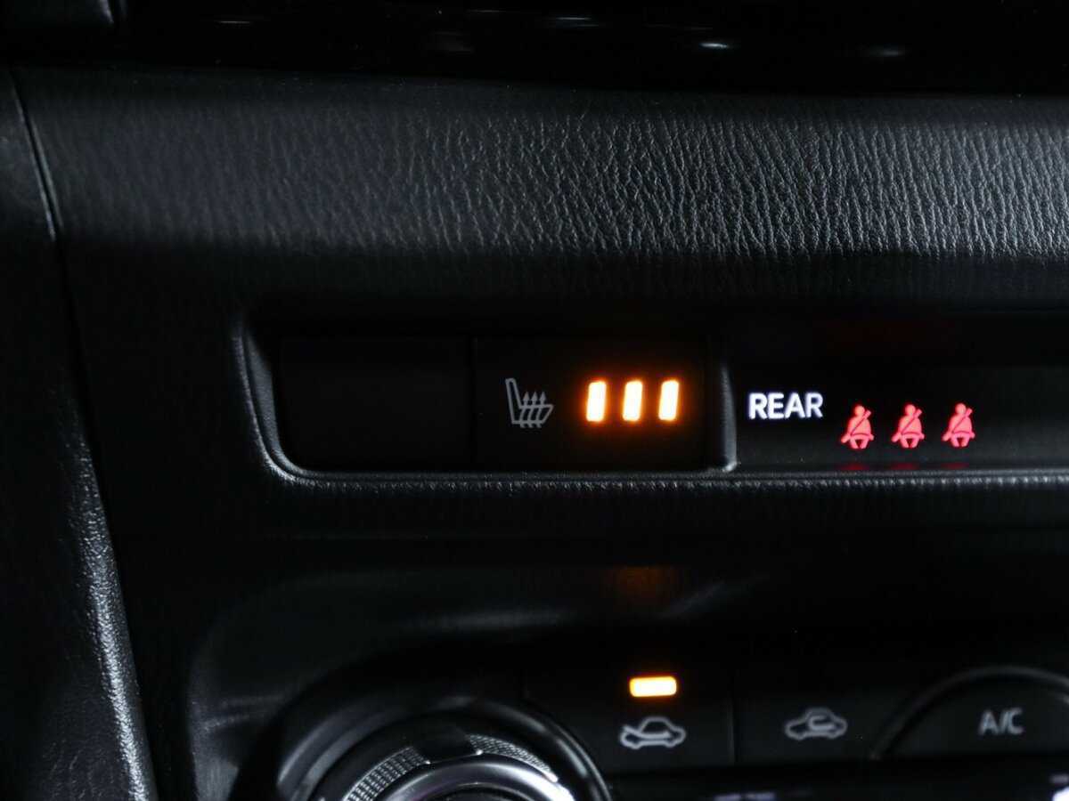 Б/У Мазда 3 2014 года. Фото: #17