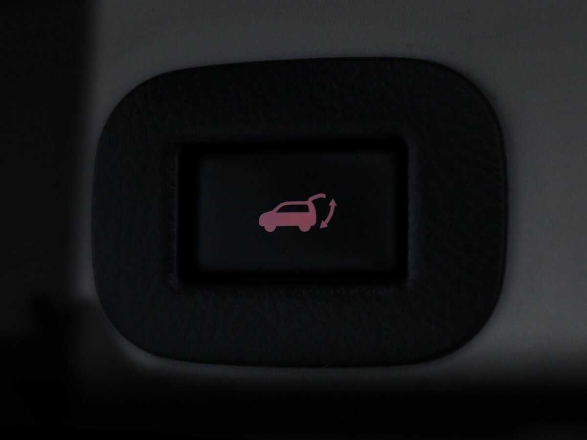 Б/У Ниссан Икс-Трейл 2018 года. Фото: #16