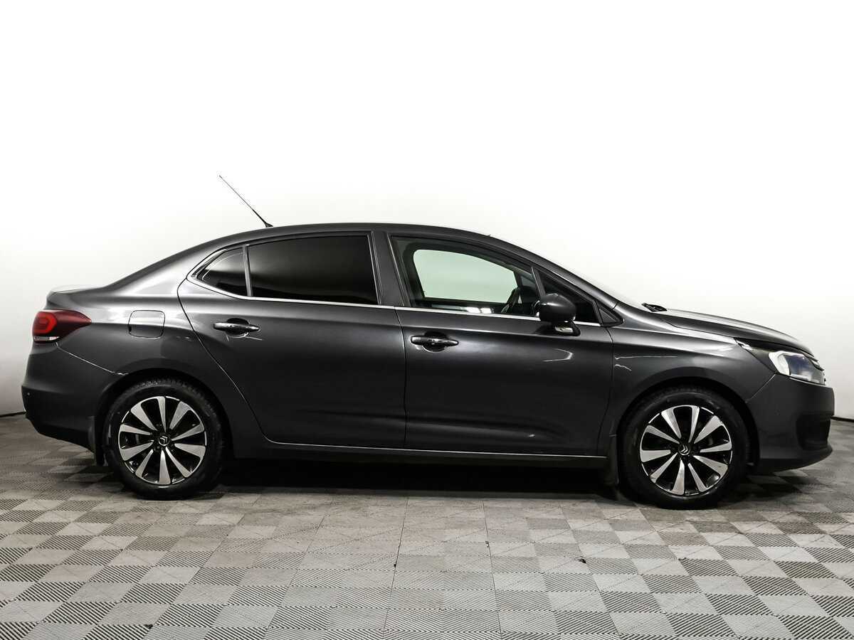 Б/У Ситроен Ц4 2016 года. Фото: #3