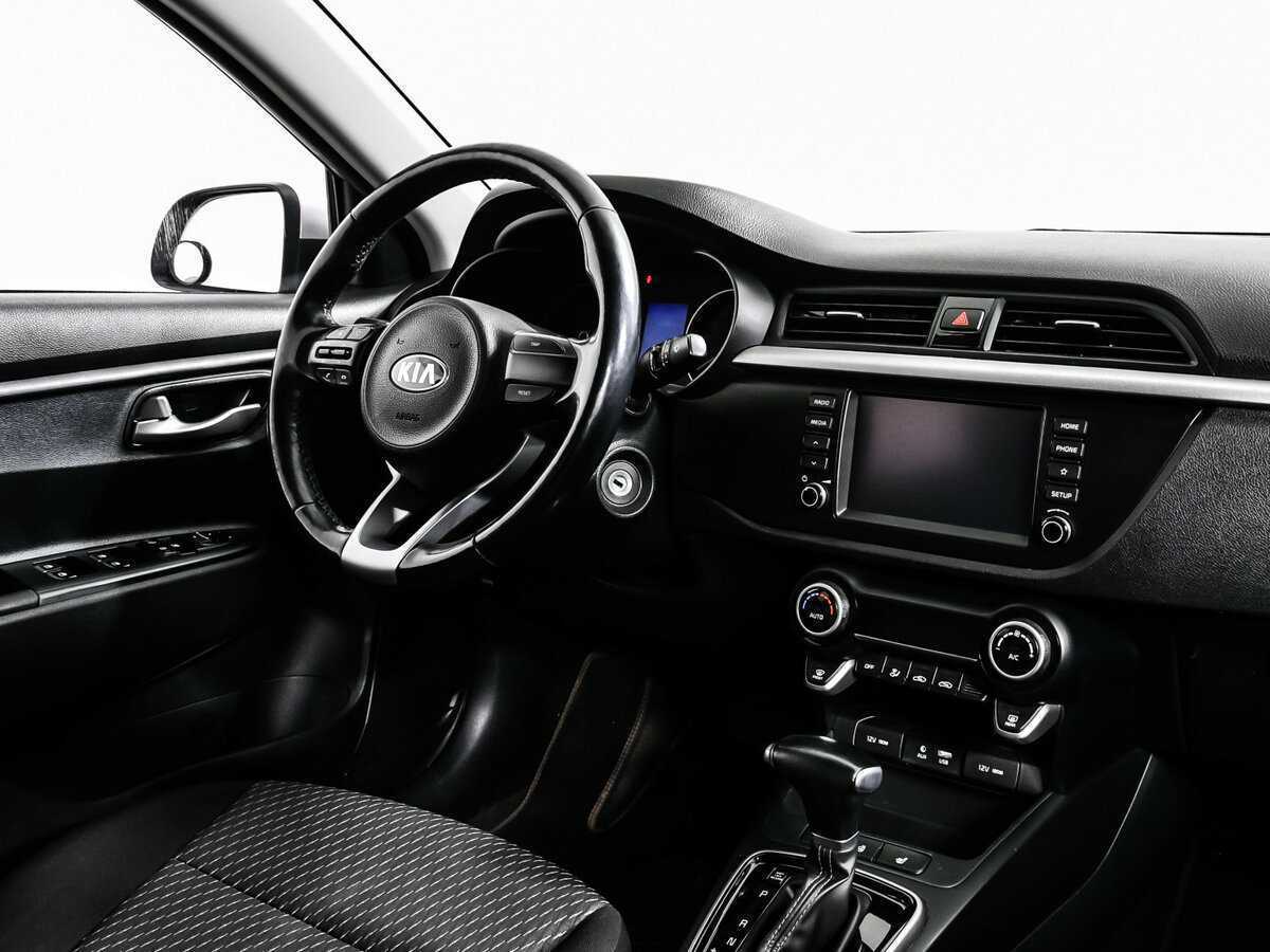 Б/У Киа Рио 2018 года. Фото: #8