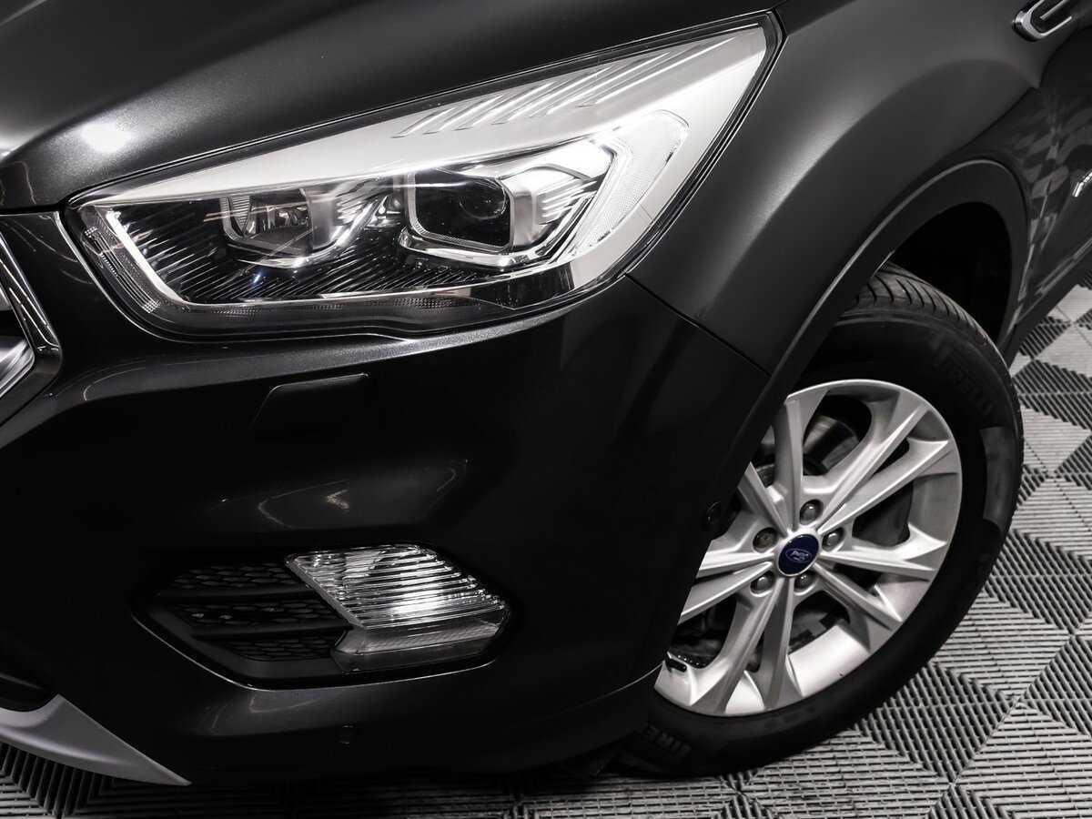 Б/У Форд Куга 2017 года. Фото: #13