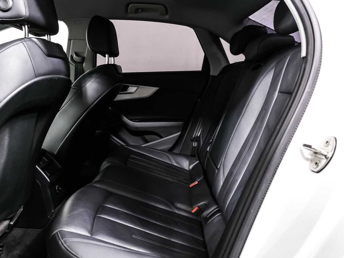 Audi A4 2018 года с пробегом. Фото: #11