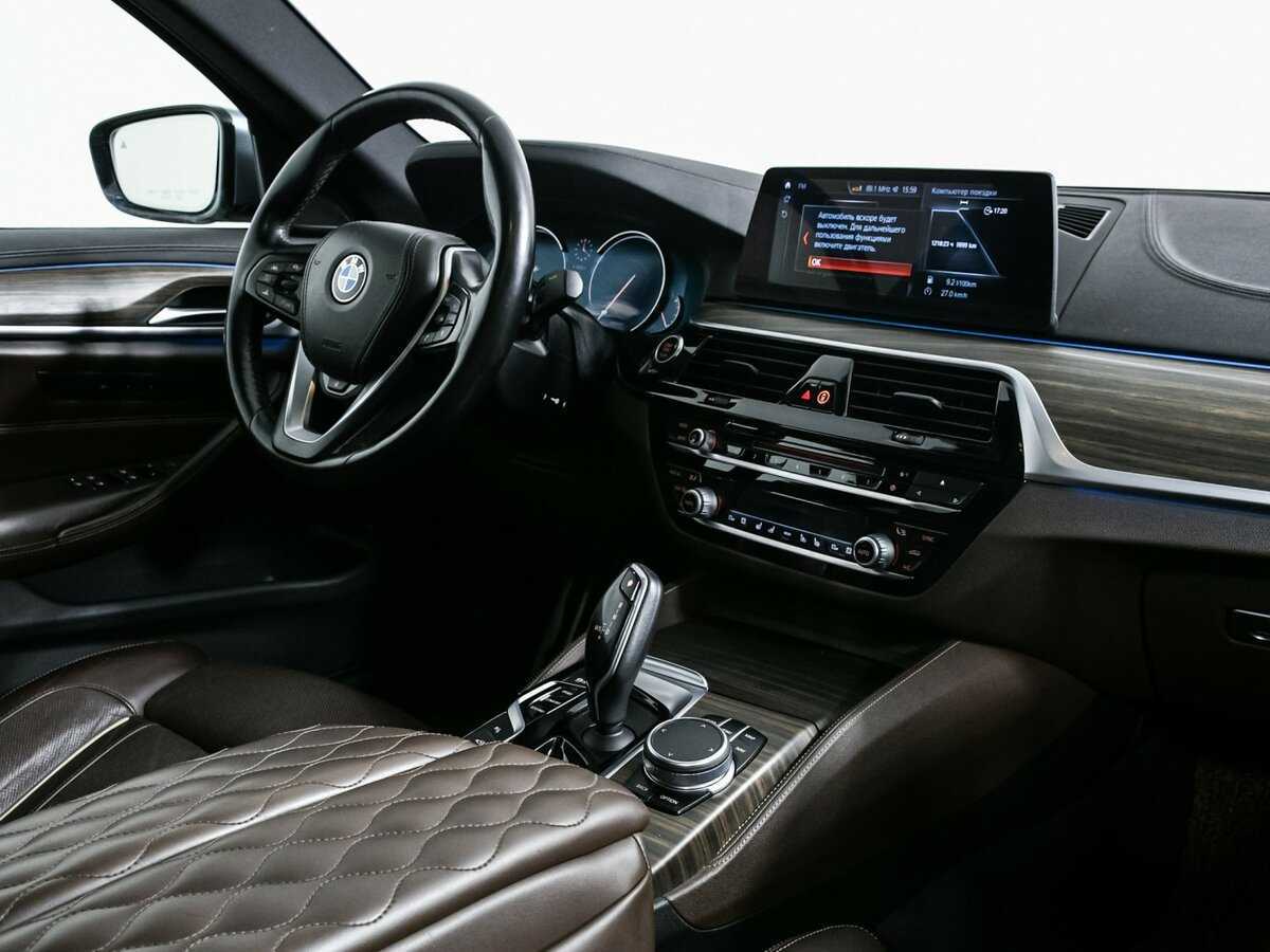 BMW 5 серии 2017 года с пробегом. Фото: #8