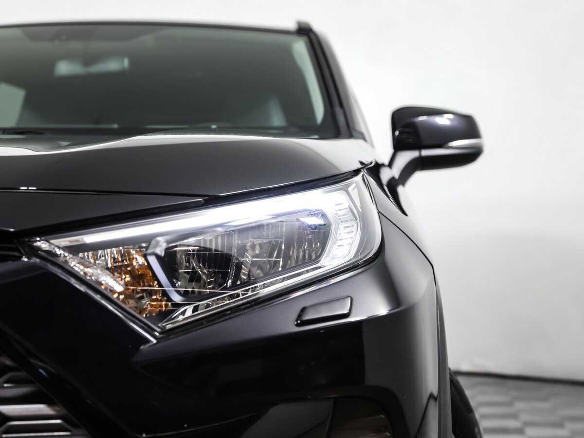 Toyota RAV4 2020 года с пробегом. Фото: #13