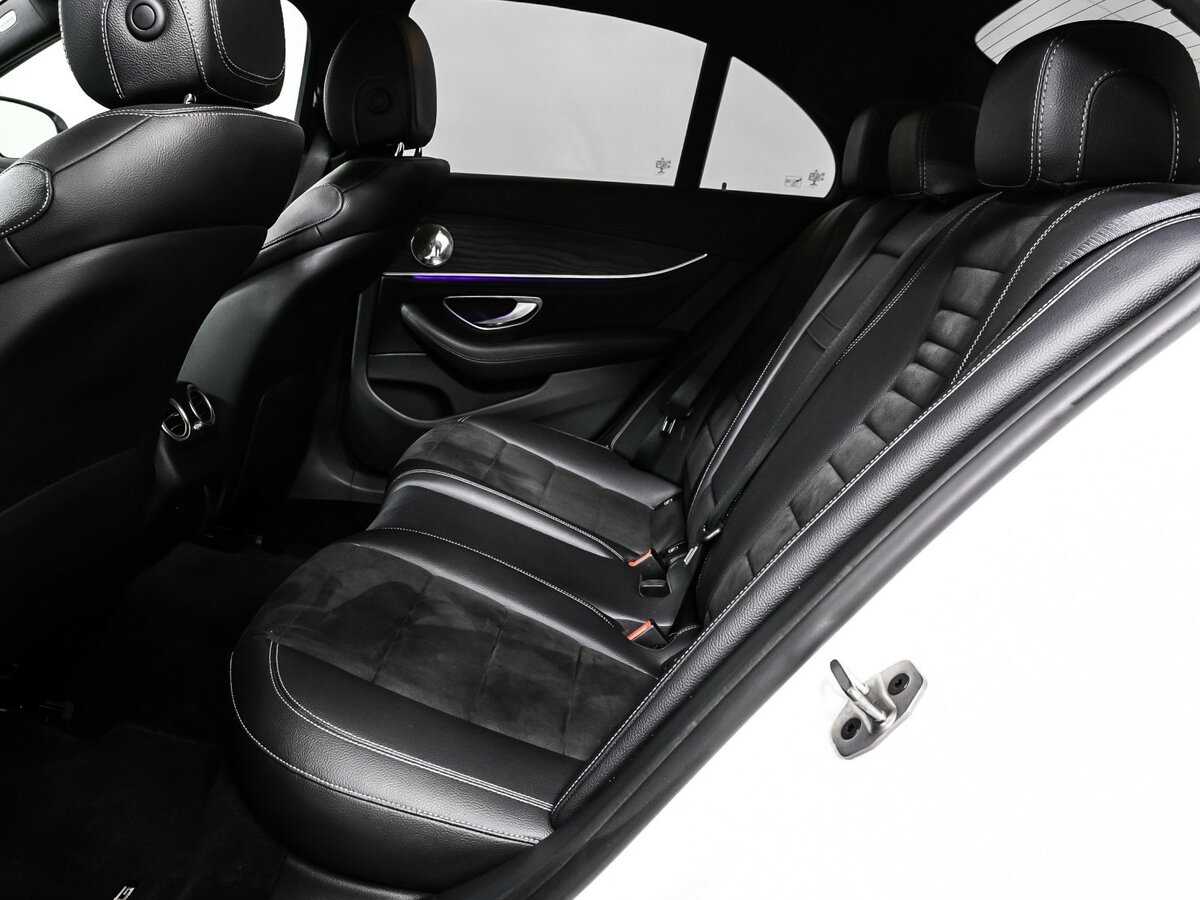 Mercedes-Benz E-Класс 2018 года с пробегом. Фото: #12