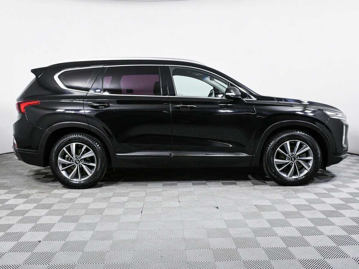 Hyundai Santa Fe 2018 года с пробегом. Фото: #3