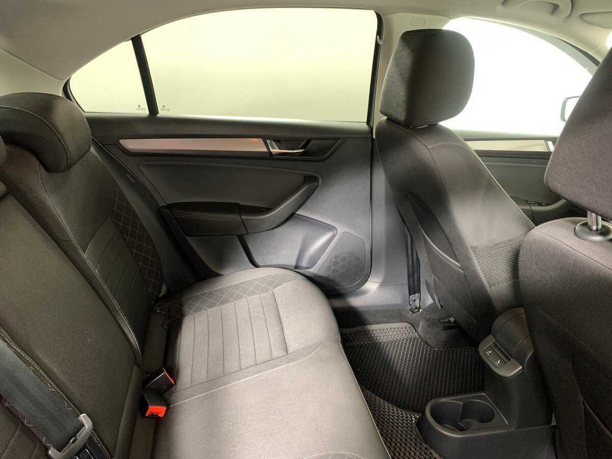 Skoda Rapid 2019 года с пробегом. Фото: #15