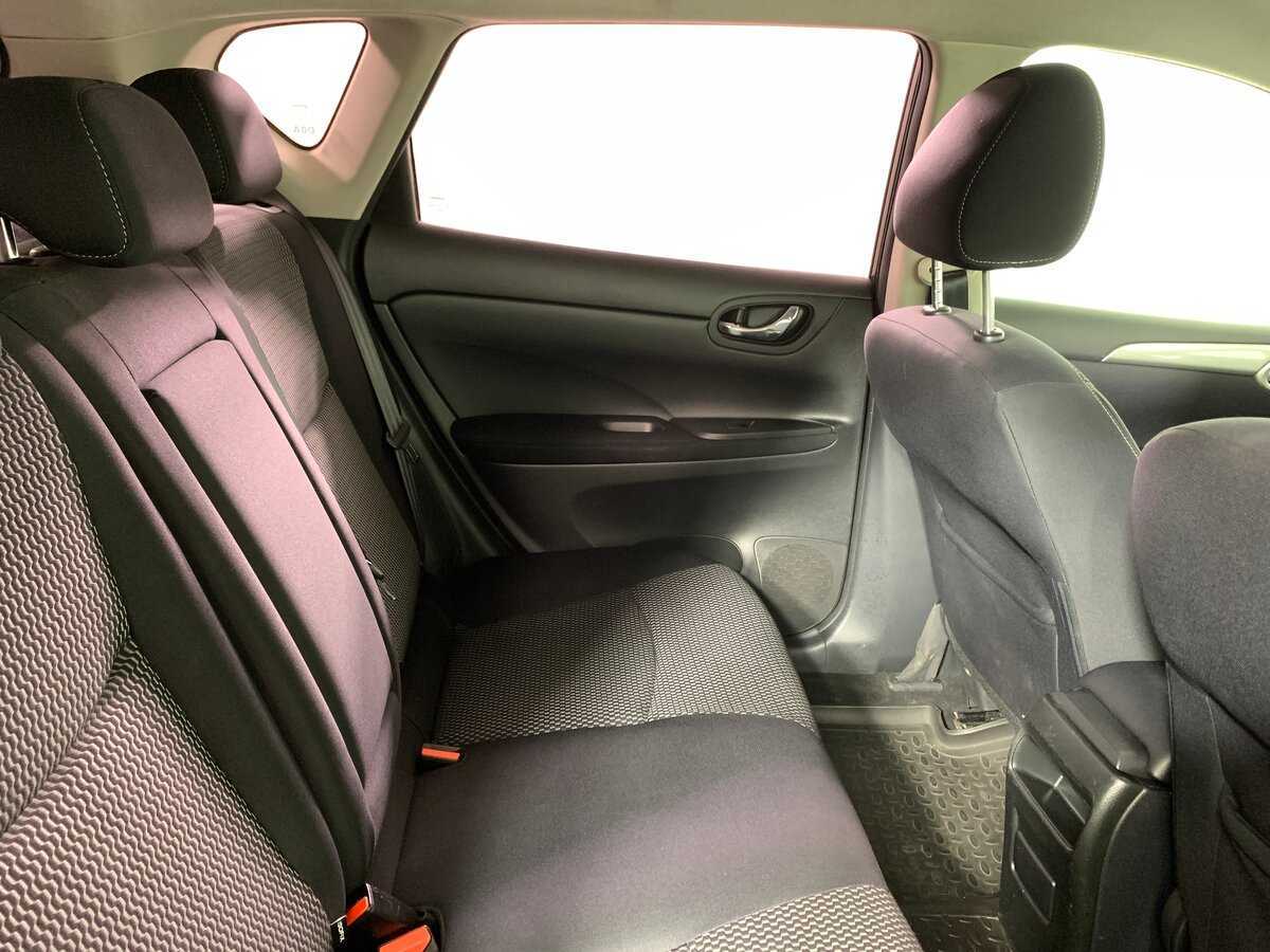 Nissan Tiida 2015 года с пробегом. Фото: #17