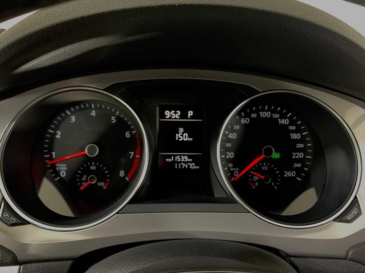 Volkswagen Jetta 2017 года с пробегом. Фото: #13