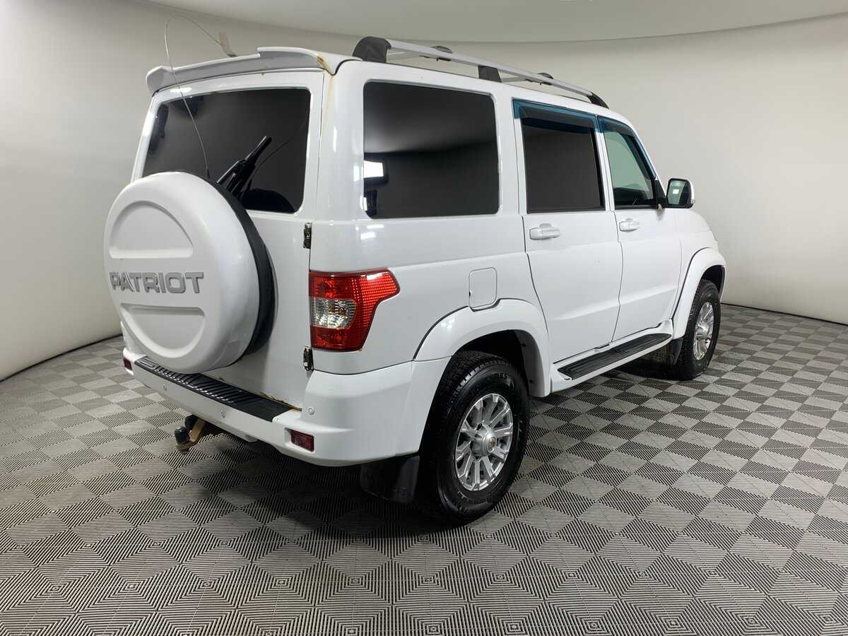 УАЗ Patriot 2017 года с пробегом. Фото: #4