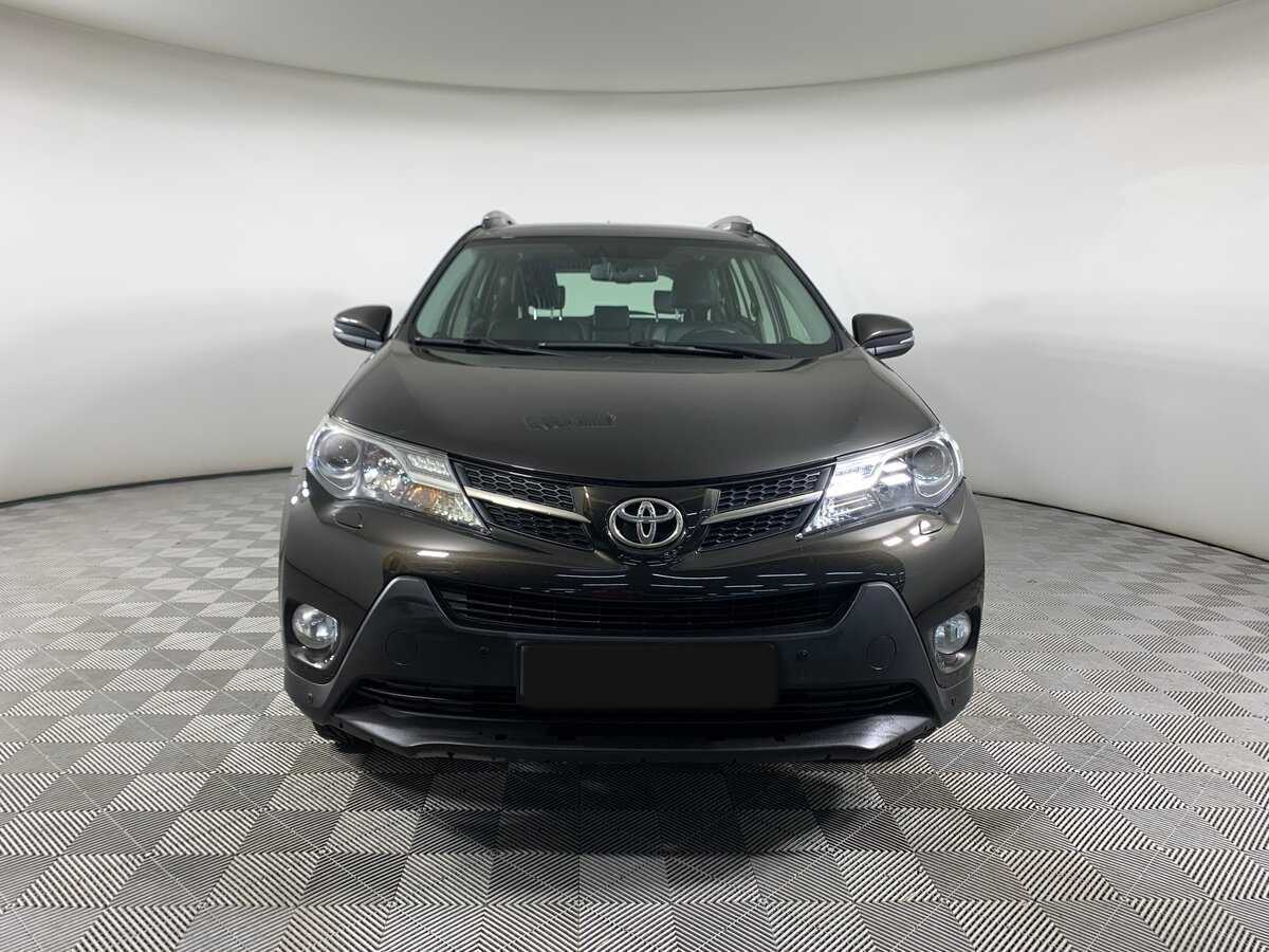 Toyota RAV4 2014 года с пробегом. Фото: #1