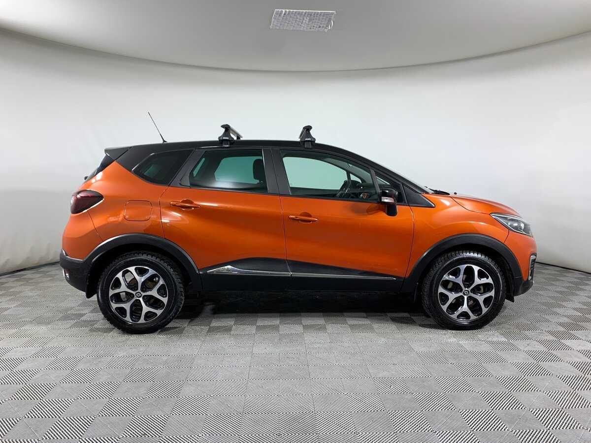 Renault Kaptur 2016 года с пробегом. Фото: #3