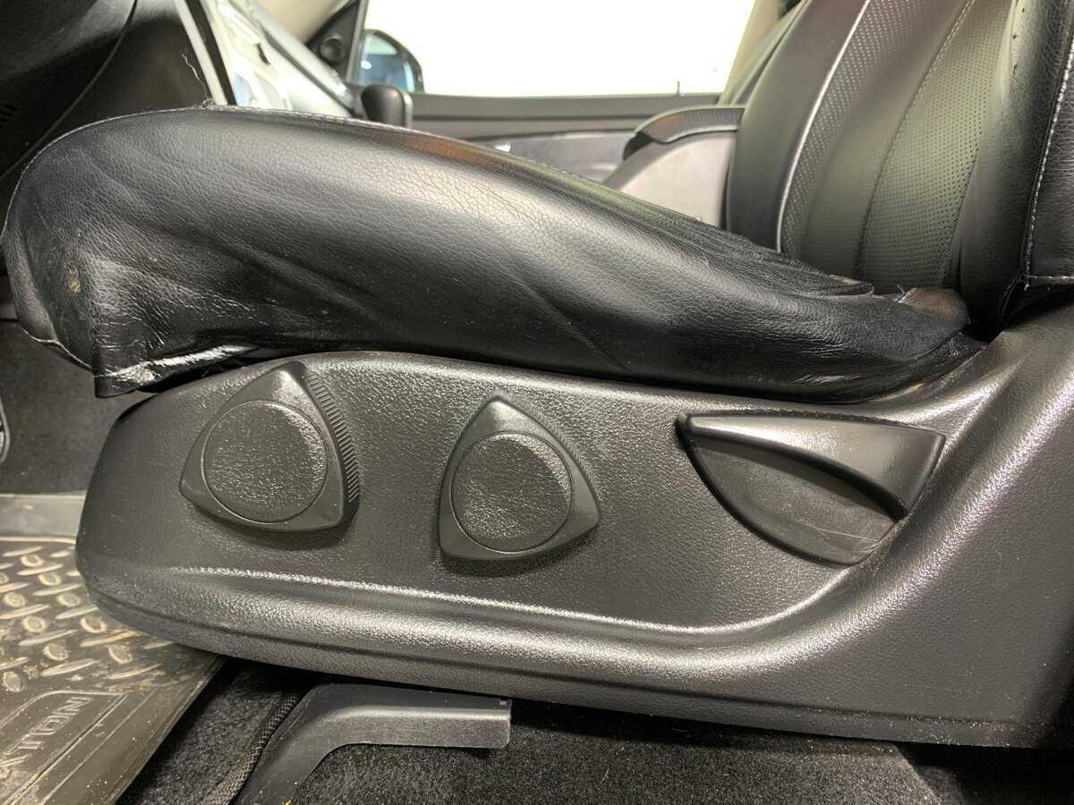 SsangYong Rexton 2012 года с пробегом. Фото: #16